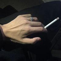 微信摭脸男人头像