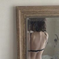 外国捧花女生图片唯美头像女生头像(10)