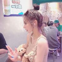 qq霸气可爱图片女生头像(12)