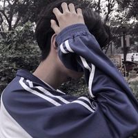 男生用的壁纸头像(16)