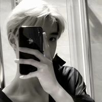 戴眼镜的男生可爱头像图片大全(10)