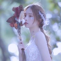 女生白色衬衣的头像女生头像(16)
