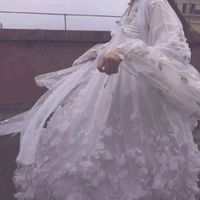 女生穿灰色衣服头像图片大全图片(10)