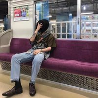 男生qq头像戴帽子背影头像霸气(2)