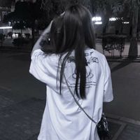 女生头像带张字的图片(14)