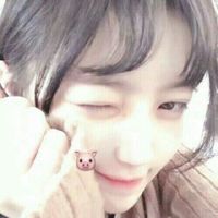 温柔情侣的头像(17)