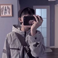 qq头像男生手拿鲜花(9)