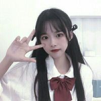 qq头像女生背景黑色(10)