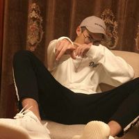 qq头像男生抱着狗(8)