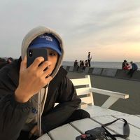 最潮流qq头像男生头像背影(10)