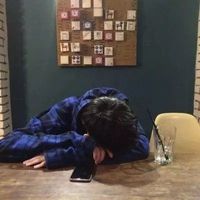 黑超男生头像(19)