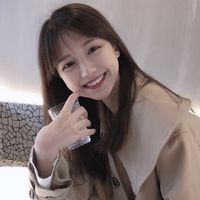 头像 女生锁骨发