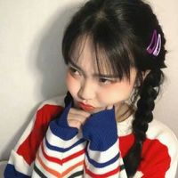 适合做背景的淡雅图片女生头像(18)