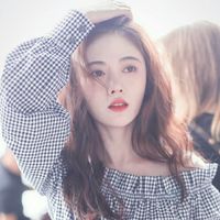 oo头像女生背影戴帽子(17)