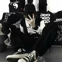 qq二次元皮肤男生头像(13)