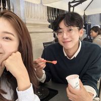 微信朋友圈封面箭头指头像(19)
