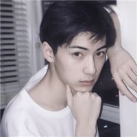 浅粉色头像男生(4)