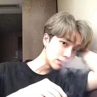 圣诞红帽子男生头像(2)
