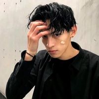 韩系高冷男生头像(2)