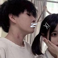 咬着玫瑰的情侣头像(14)