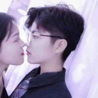 微信头像气质短发背影头像(9)