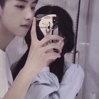 皮卡丘背影情侣头像
