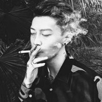qq男生头像背影高清大图(4)