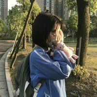 穿迷彩装的酷女生头像(19)
