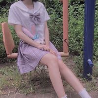 50岁女人短发微信头像(17)
