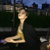 女生头像唯美带帽子图片(18)