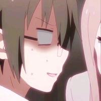 女孩拿花的图片情侣头像(20)