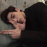 动画帅气男生头像(8)