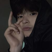 唯美男生忧伤头像图片(19)