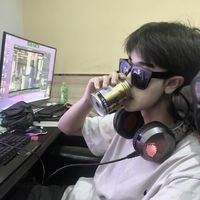 柔中带刚的意境微信头像图大全(13)