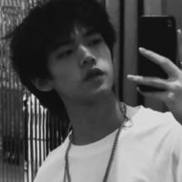 特别孤独的男生qq头像(19)