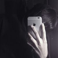 分手后伤心头像男生(2)