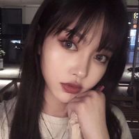 头像 女生带眼镜小清新(18)