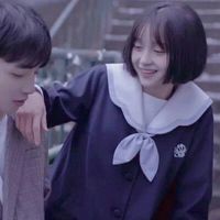 女孩伸胳膊摸狗的情侣头像(18)