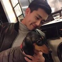 真人照片高清男生头像图片(16)