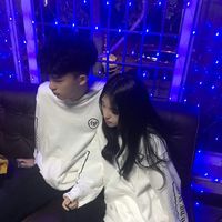 qq男生戴帽子情侣头像(2)