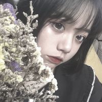 原素女生戴墨镜头像(6)