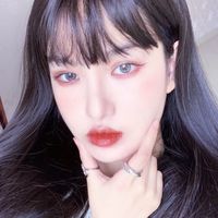 哭的很好看的女生头像(9)