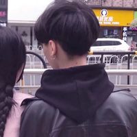 温柔情侣的头像(16)
