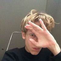 头像女生简单气质欧美(15)