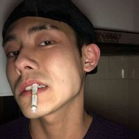 男生阳光笑脸头像(4)