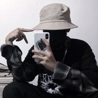 男生骑死飞头像