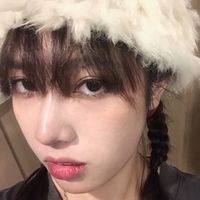 女士喝酒微信头像图片(11)