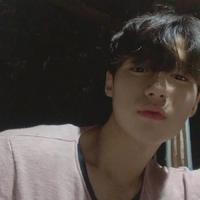男生帅气有胸肌头像(15)