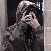 拿着棉花糖男生头像(8)
