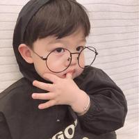 男生粉色甜美头像图片
